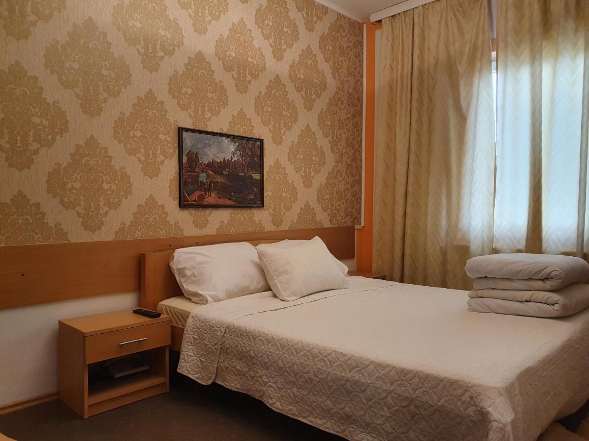 Motel Zoka Dvorovi Esterno foto